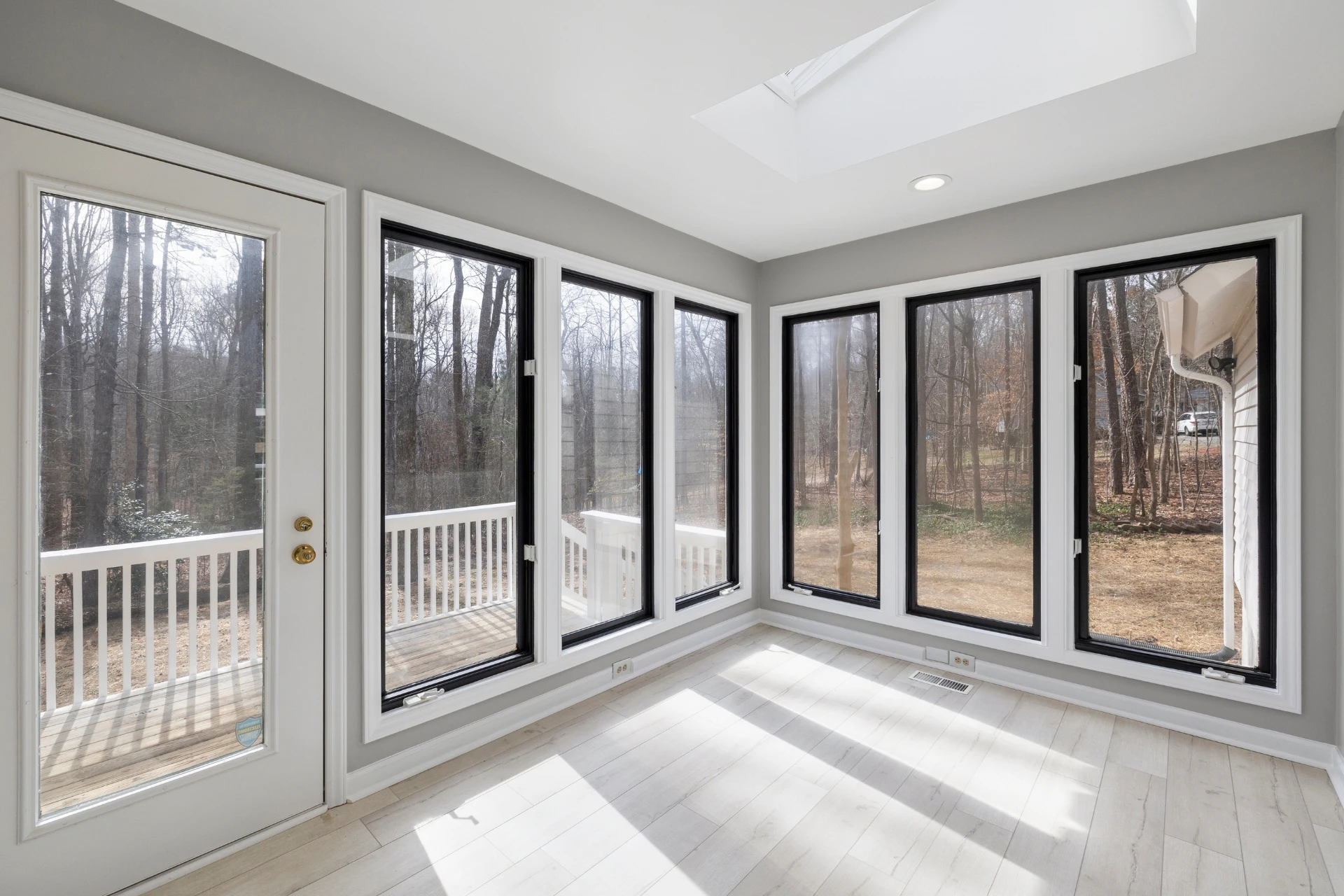 Flat Glass Window Filmn near Jacksonville